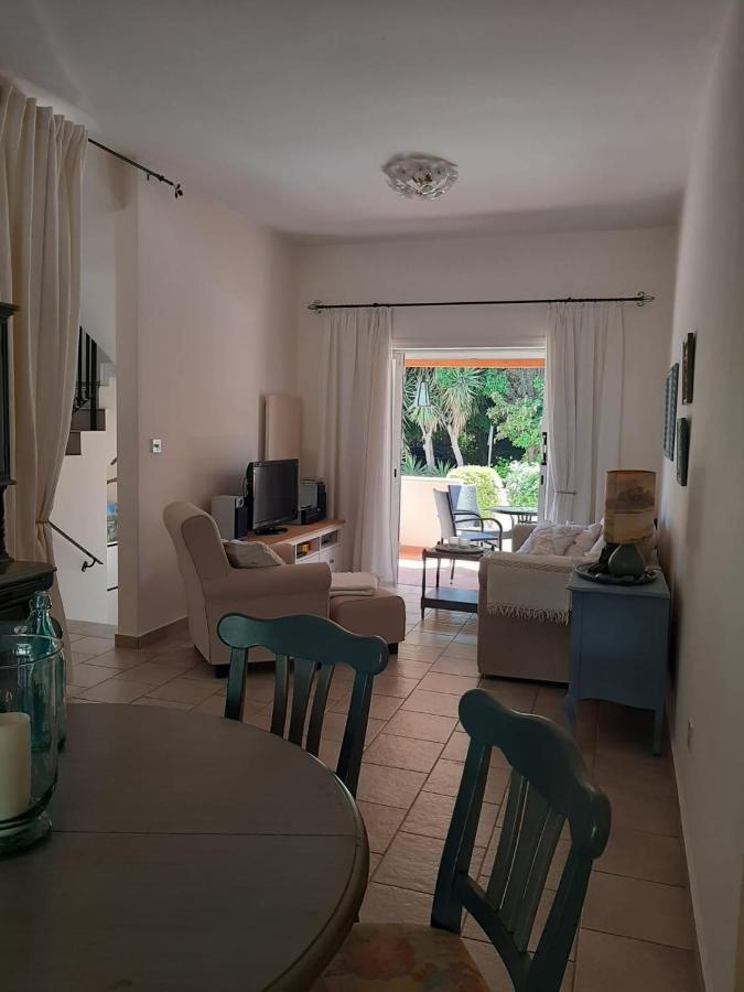 Limnaria Deluxe Maisonette Paphos Eksteriør bilde