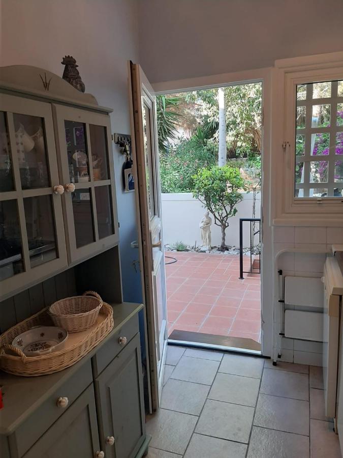 Limnaria Deluxe Maisonette Paphos Eksteriør bilde
