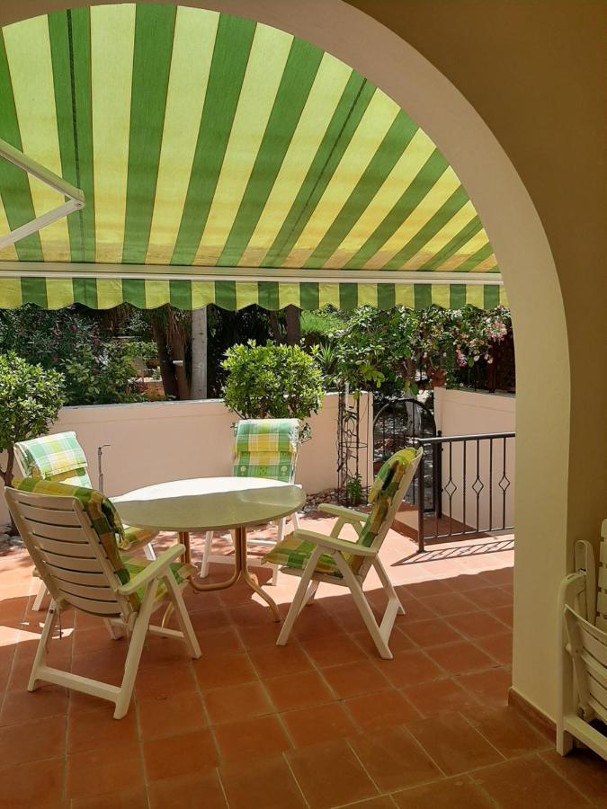 Limnaria Deluxe Maisonette Paphos Eksteriør bilde