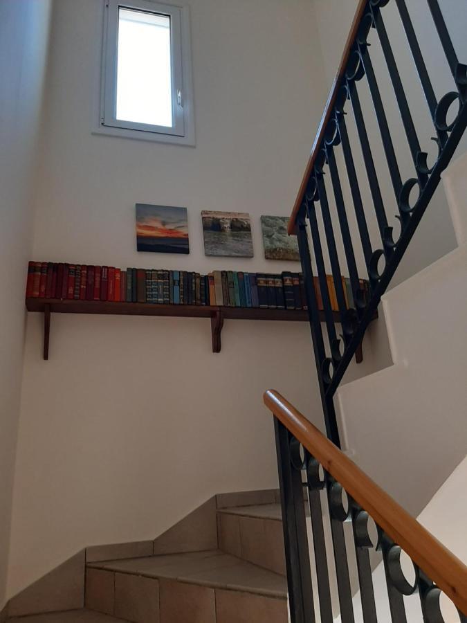 Limnaria Deluxe Maisonette Paphos Eksteriør bilde