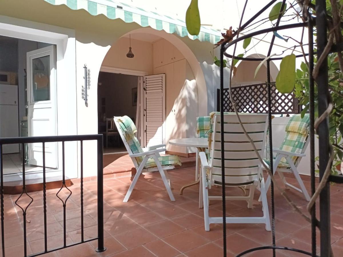 Limnaria Deluxe Maisonette Paphos Eksteriør bilde